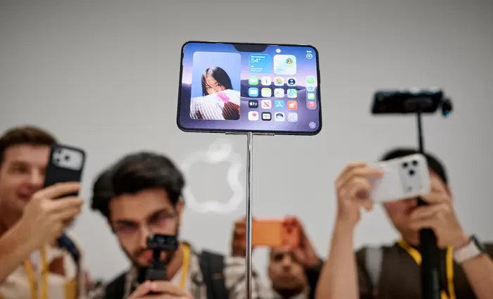 Γιατί η Apple ταράζει τα νερά με το «Duo» - Η μάχη με την Huawei