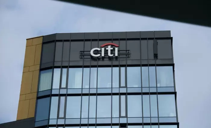 Citi: Πού θα χτυπήσει το ενεργειακό σοκ – παρά την εκεχειρία – και ποιοι κλάδοι κερδίζουν