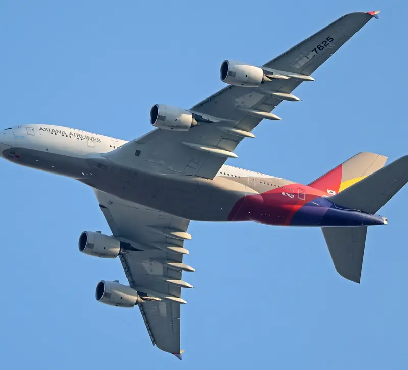 Αεροπορικές εταιρείες στην Ασία αυξάνουν τις τιμές στα εισιτήρια - Σενάρια για καθήλωση αεροσκαφών