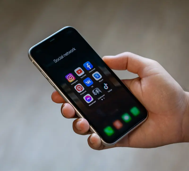 Βρετανία: Οι βουλευτές απέρριψαν την απαγόρευση των social media για παιδιά κάτω των 16 ετών