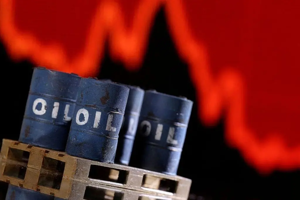 Πετρέλαιο: «Φλερτάρει» με τα 106 δολάρια το Brent