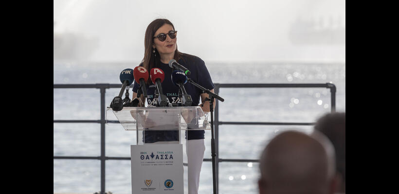 Ευκαιρίες στη θάλασσα και στη στεριά προσφέρει η ναυτιλία, λέει η Μ. Χατζημανώλη