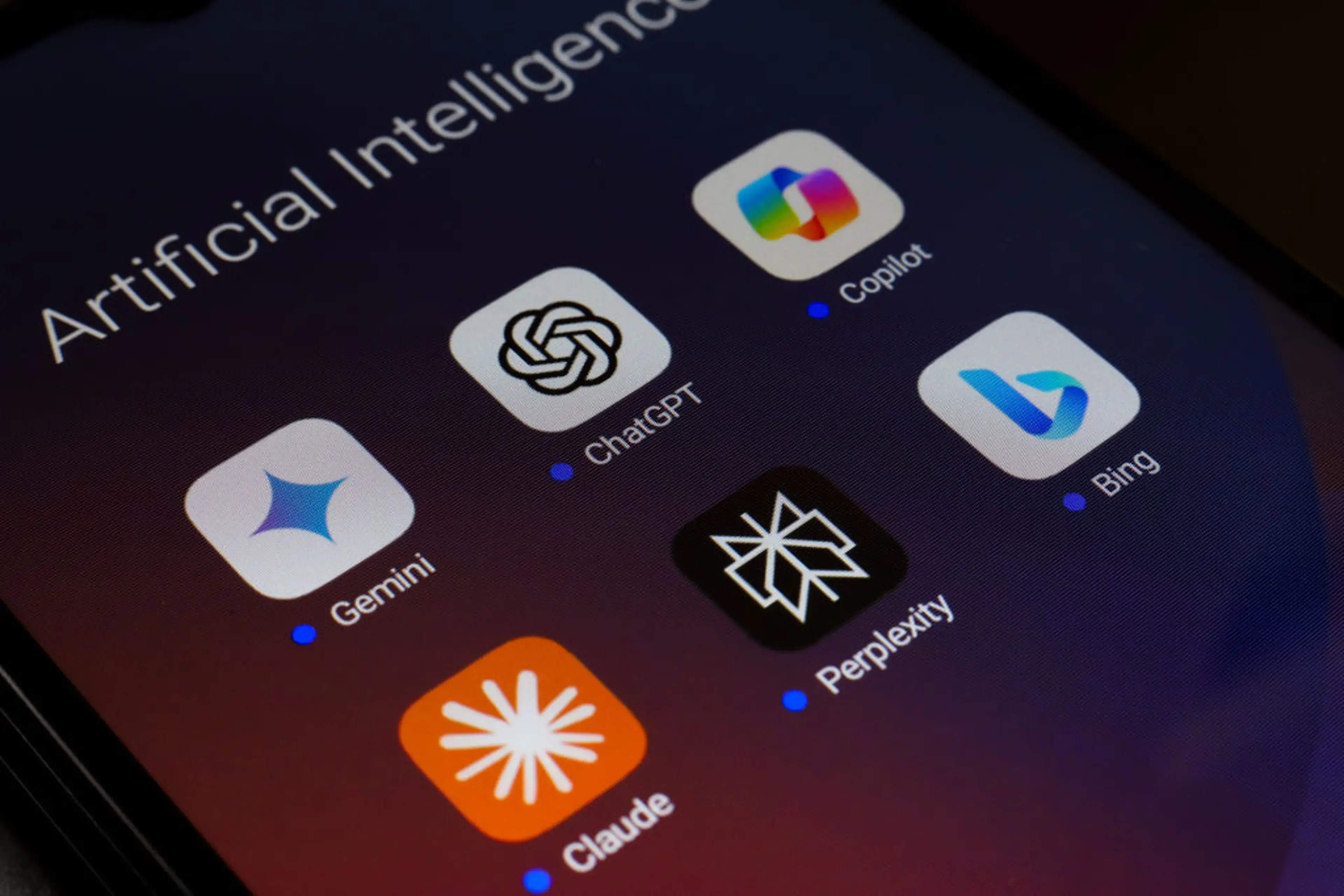 OpenAI, Meta και xAI ανοίγουν πόλεμο τιμών στην Τεχνητή Νοημοσύνη