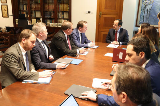 Βάρχελι για αφθώδη πυρετό: Αυστηρή εφαρμογή των μέτρων για να περιοριστεί η κρίση