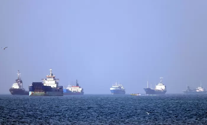 ΗΠΑ-Ιράν: Στην τελική ευθεία η συμφωνία – Τι προβλέπει για τα Στενά του Ορμούζ, «αγκάθι» τα αποθέματα ουρανίου