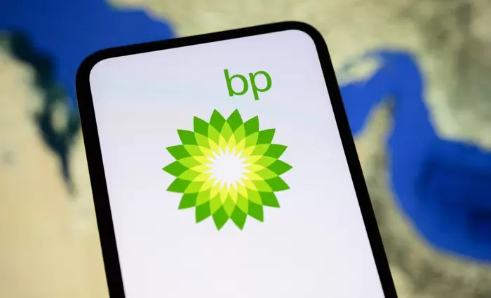 BP: Νέα λογιστική ζημία $1 δισ. - Εγκαταλείπει τη στρατηγική πράσινης μετάβασης κι επιστρέφει σε πετρέλαιο και φυσικό αέριο