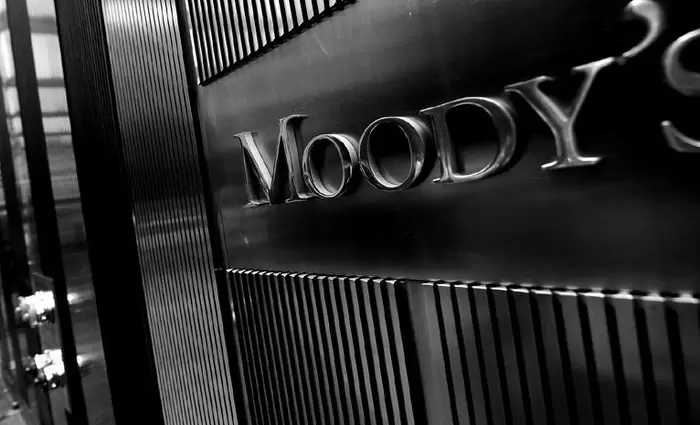 «Σιγή ασυρμάτου» από Moody's για την Ελλάδα