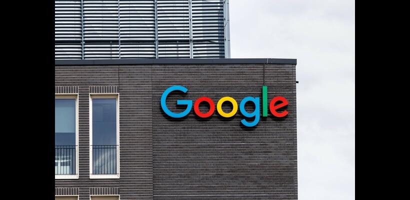 Κομισιόν: Εντείνει τις πιέσεις στη Google για ανοιχτή πρόσβαση σε Android και AI βοηθούς