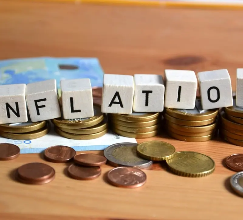 Πώς θα κινηθούν οι κεντρικές τράπεζες εν μέσω των πληθωριστικών πιέσεων