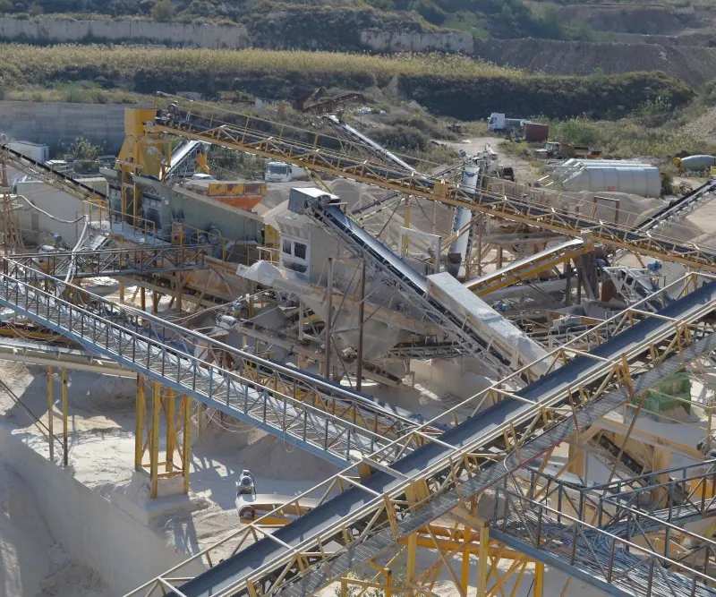 Ελεγκτική: Καθυστερήσεις και περιβαλλοντικοί κίνδυνοι από την λειτουργία της Υπηρεσίας Μεταλλείων