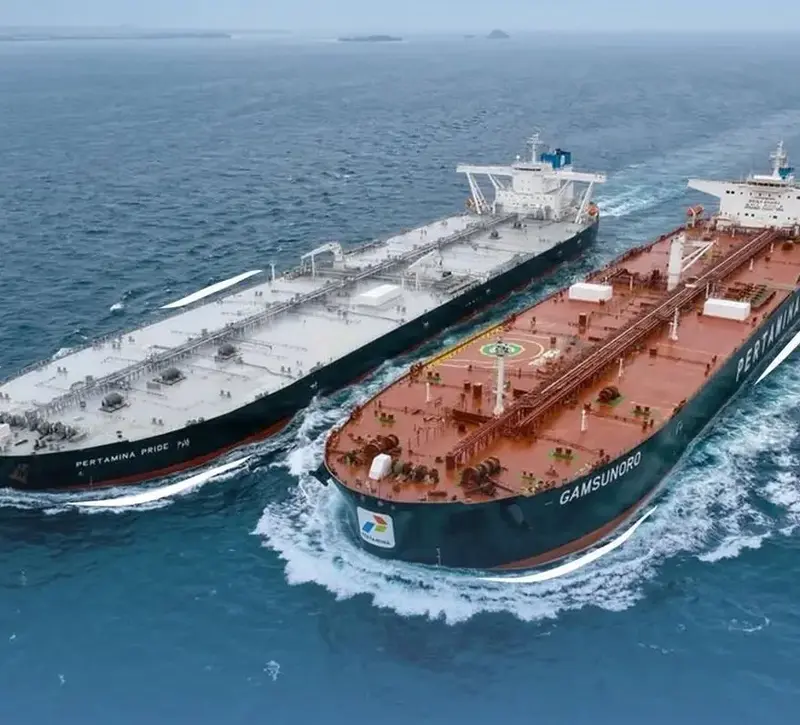 Με μειωμένη ταχύτητα για οικονομία καυσίμων ταξιδεύουν τα εμπορικά πλοία παρά τα κέρδη των ναυτιλιακών