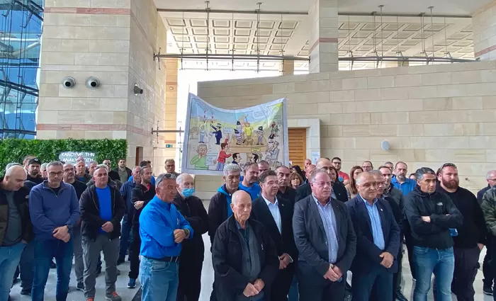 Καταγγελίες συντεχνιών ΑΗΚ για προώθηση ιδιωτικών συμφερόντων στην ενέργεια