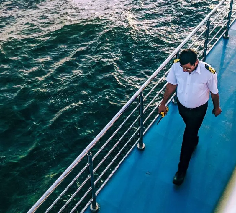 Δικαίωμα αποβίβασης για ναυτικούς που δεν θέλουν να ταξιδέψουν σε εμπόλεμες περιοχές