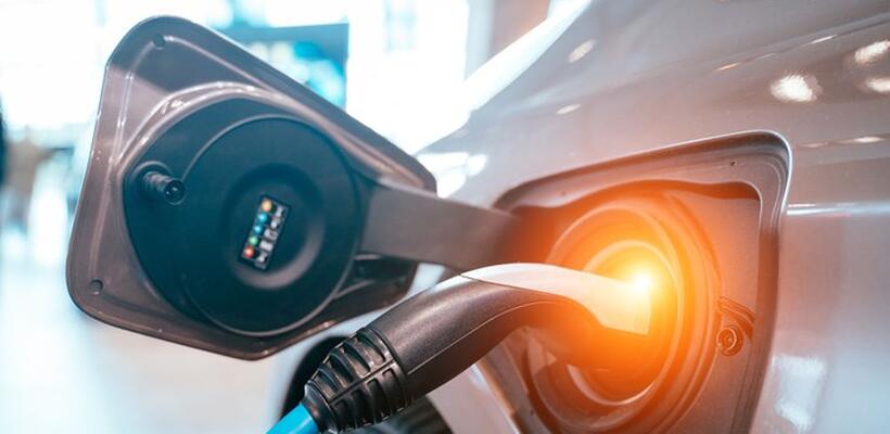 Ξεπέρασαν τις 1.343 οι εγγραφές ηλεκτρικών οχημάτων