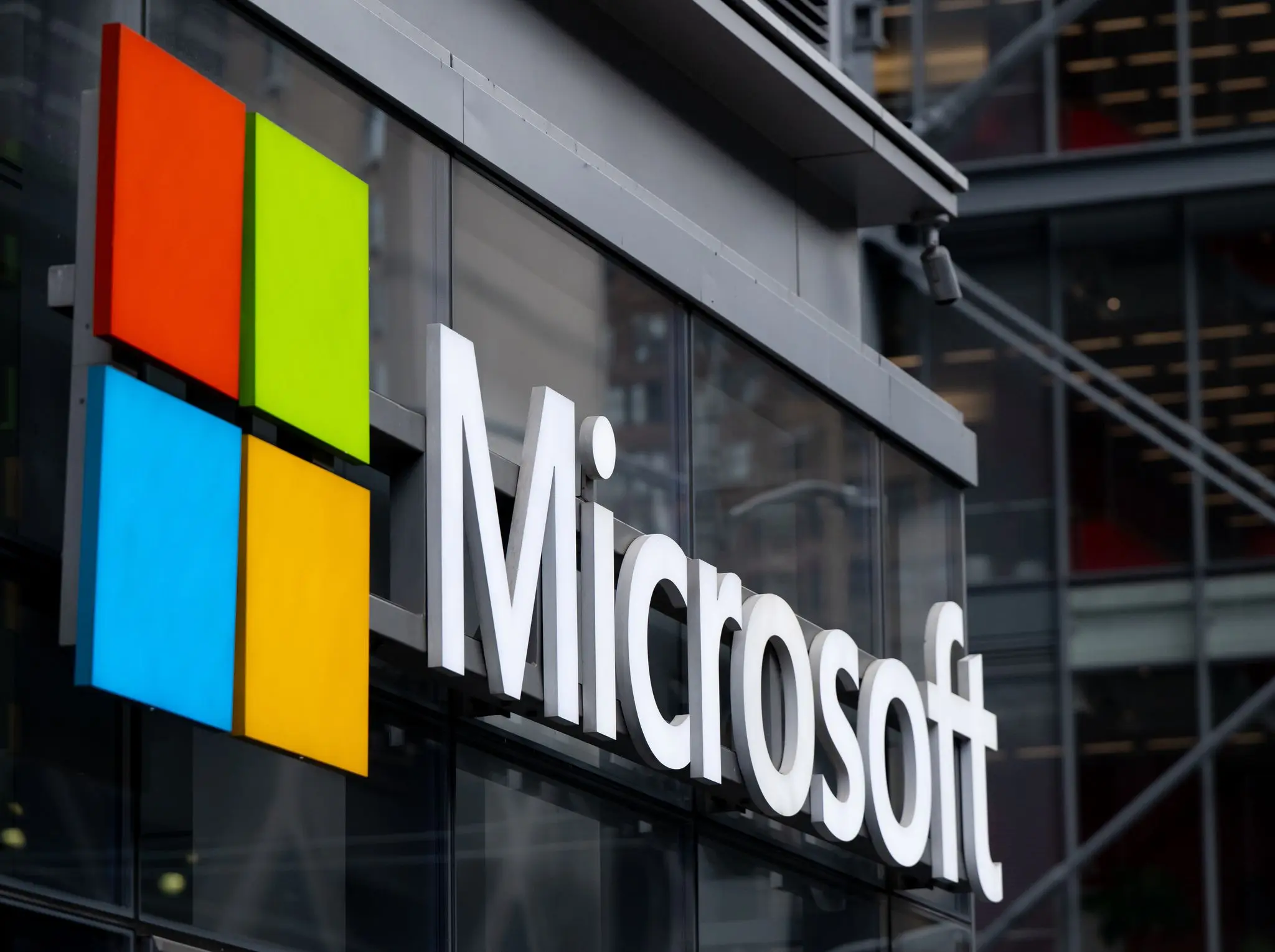 Microsoft: Το εντυπωσιακό comeback και το ράλι των Big Tech που αλλάζει τις ισορροπίες στη Wall Street