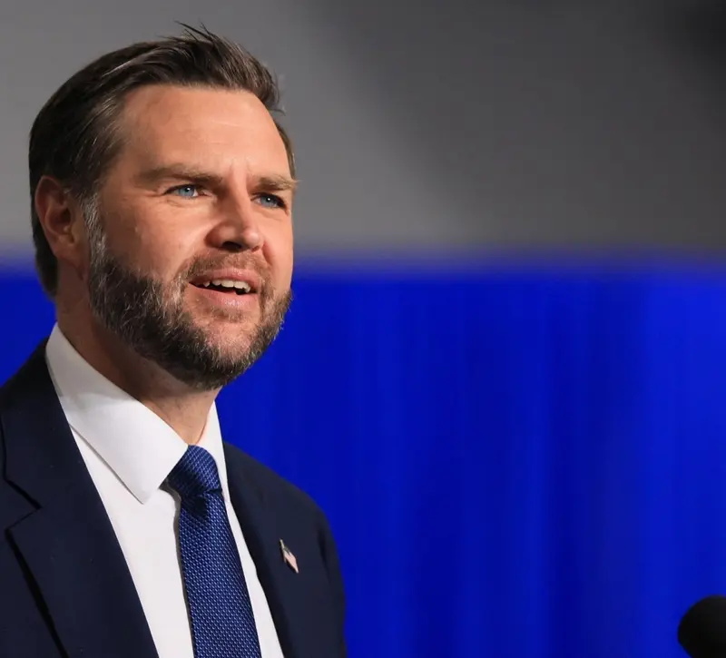Βανς: Η οικονομική πίεση είναι το ισχυρότερο «όπλο» των ΗΠΑ απέναντι στο Ιράν