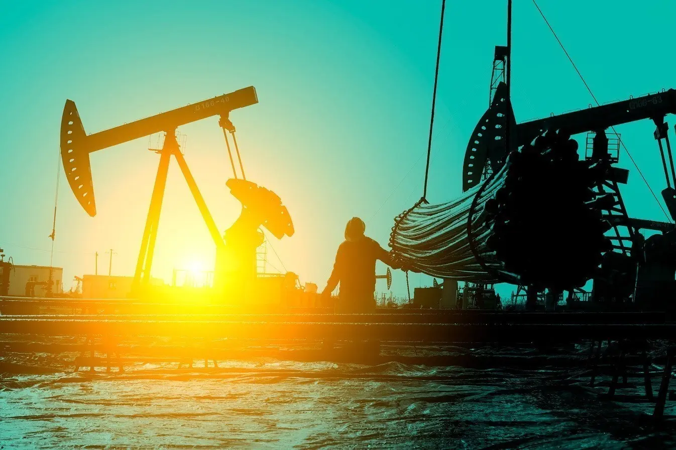 Πετρέλαιο: Γιατί οι τιμές που βλέπουμε δεν αποτυπώνουν την πραγματική εικόνα της αγοράς «μαύρου χρυσού»