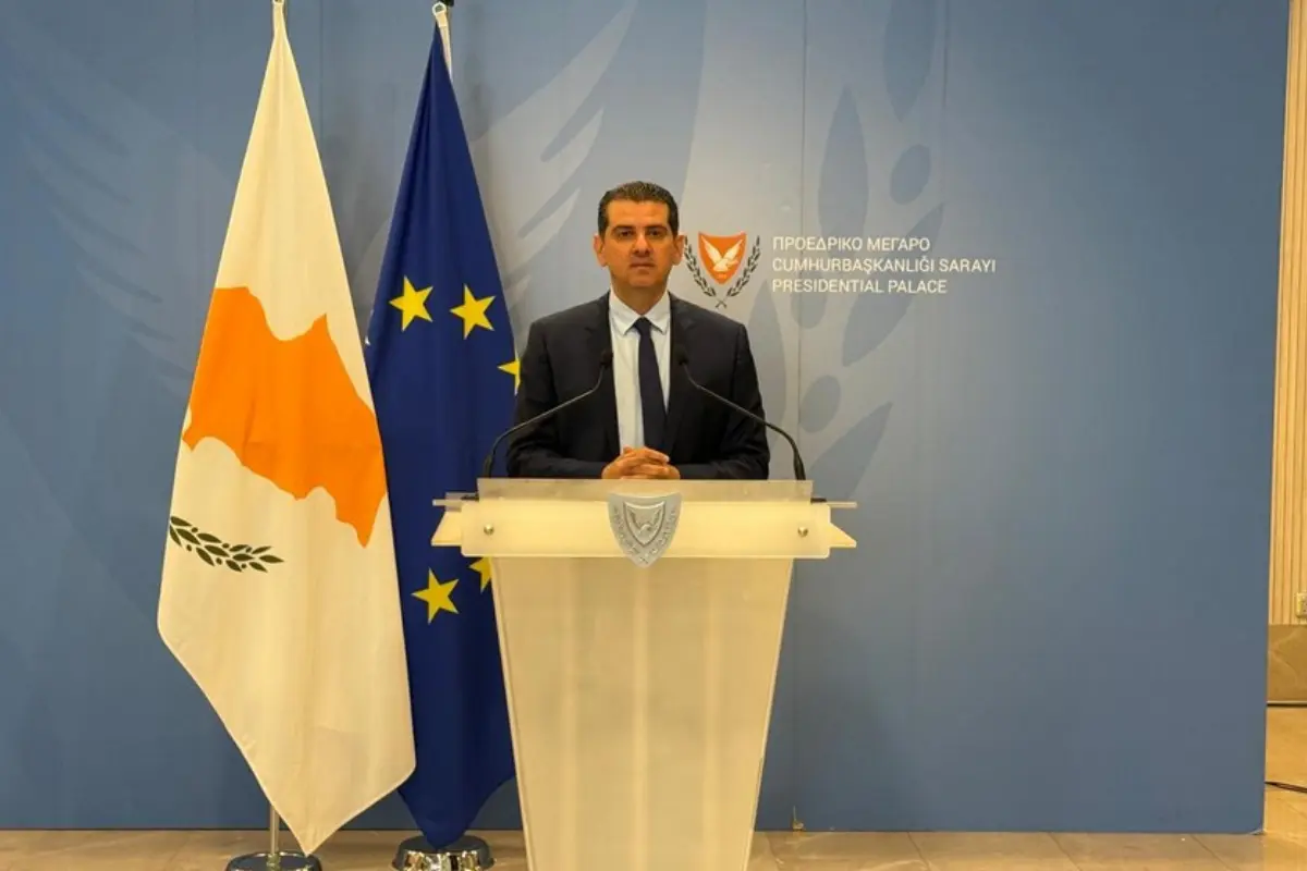 Σχέδιο €1 εκατ. με χορηγίες έως €900 για ηλιακά συστήματα