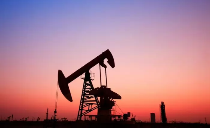 Πετρέλαιο: Άνοδος 4% στον απόηχο των αμερικανικών επιθέσεων στο Ιράν – Στο επίκεντρο τα Στενά του Ορμούζ