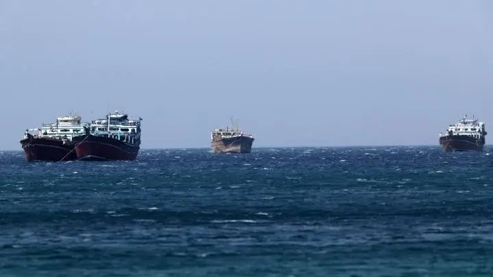 Η Τεχεράνη έτοιμη να ξανανοίξει τα Στενά Ορμούζ αν οι ΗΠΑ άρουν τον αποκλεισμό