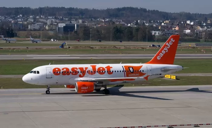 EasyJet: Βουτιά 70% στα κέρδη λόγω καυσίμων και χαμηλότερης ζήτησης