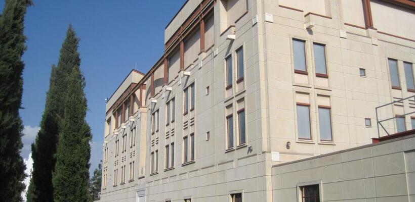 Πρεσβεία των ΗΠΑ στη Λευκωσία: «Μην προσέρχεστε στην πρεσβεία»