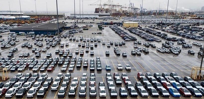 Made in Europe: Πώς η ΕΕ μπορεί να μειώσει το κόστος των μπαταριών για τα ηλεκτρικά αυτοκίνητα