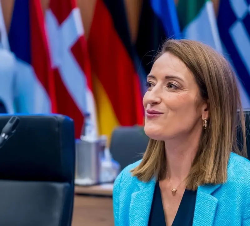 Μέτσολα: Η Ευρώπη δεν μπορεί να αντιμετωπίσει τις προκλήσεις του μέλλοντος με εργαλεία του παρελθόντος