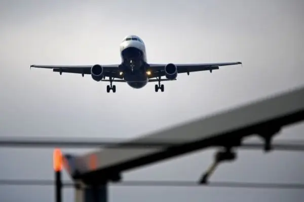 Προς νέο ρεκόρ 2,1 εκατ. ταξιδιών οι Κύπριοι - Κλειδί η αεροπορική συνδεσιμότητα