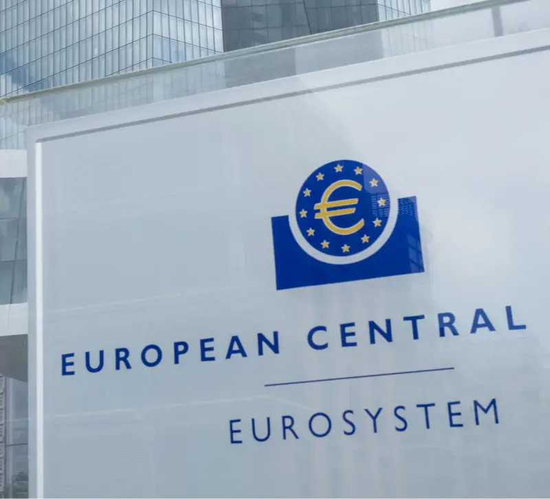 Φρένο στις αυξήσεις επιτοκίων αναμένεται να βάλει η ΕΚΤ