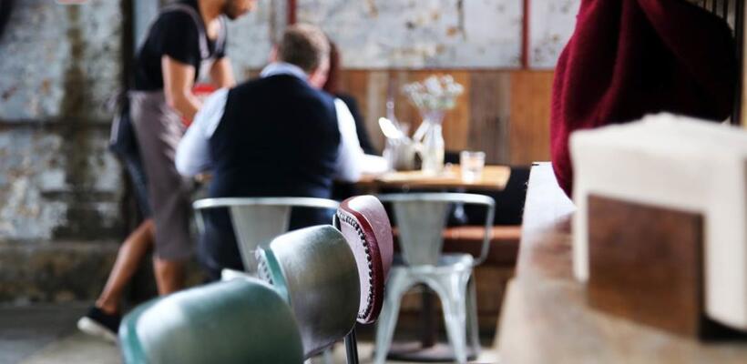 Εξώδικα 80.000 ευρώ σε επιχειρήσεις εστίασης