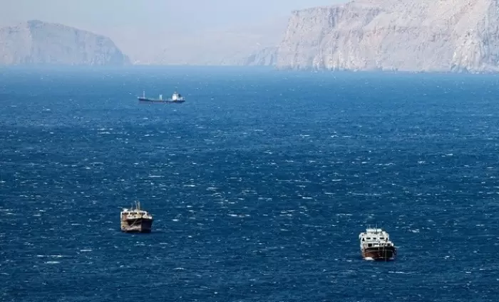 Το Ιράν επιμένει στους όρους του για να ξανανοίξει το στενό του Ορμούζ παρά την απόρριψή τους από τις ΗΠΑ