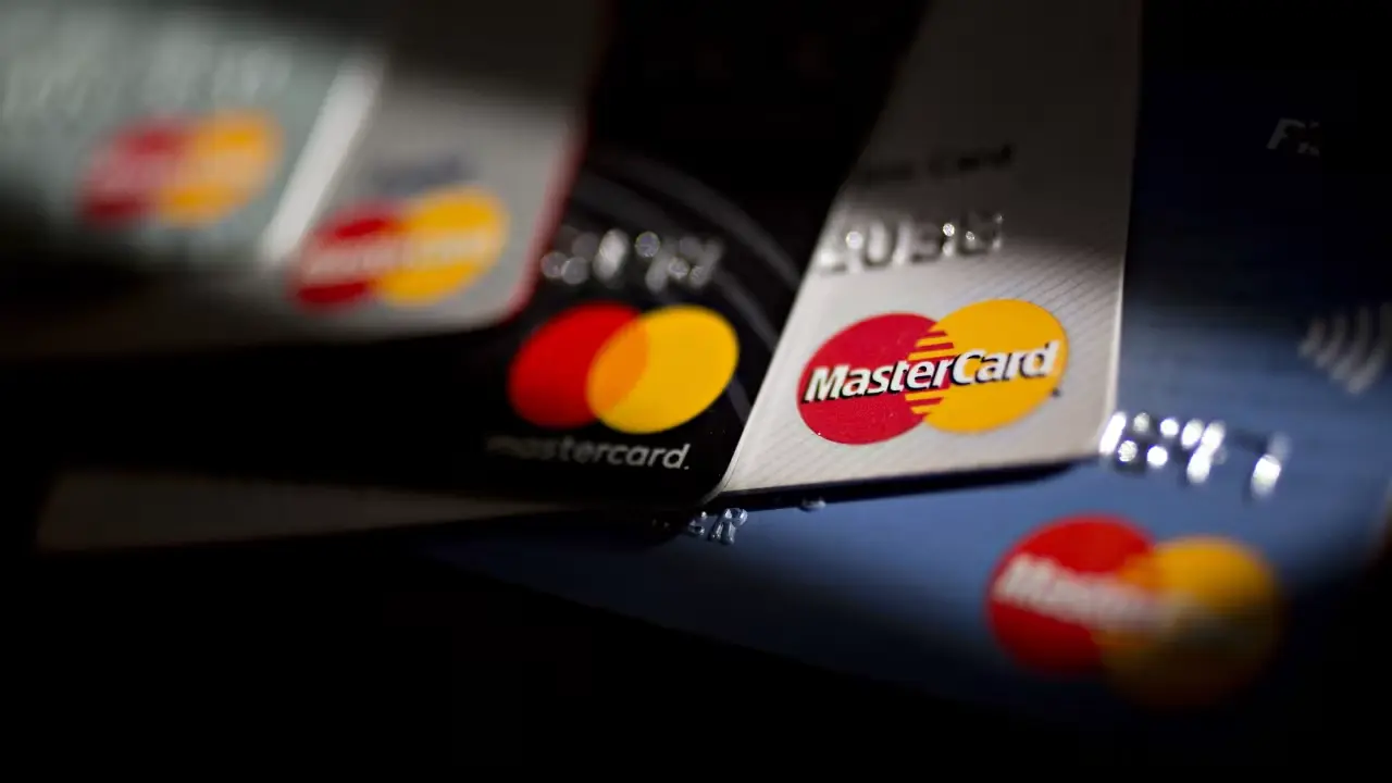 Mastercard: Κέρδη πάνω από τις προβλέψεις και συναλλαγές 2,95 τρισ. δολαρίων – Άνοδος 2,4% στη μετοχή