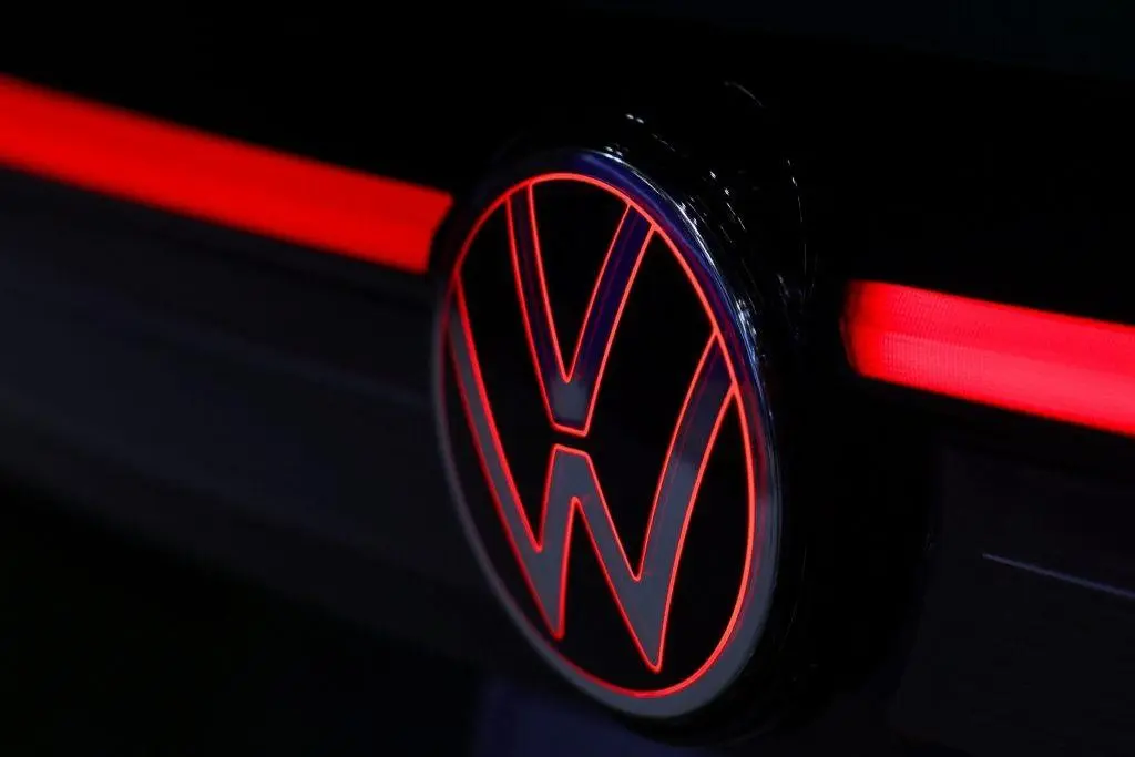 Volkswagen: Ζημιές 5,9 δισ. ευρώ το τρίτο τρίμηνο – Πιέσεις από την Κίνα και το κόστος της ηλεκτροκίνησης