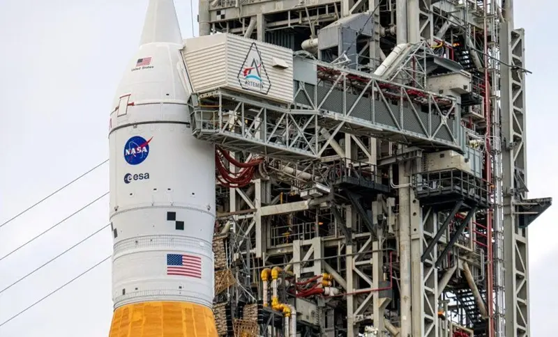 NASA: Θα δαπανήσει $20 δισ. για βάση στη Σελήνη