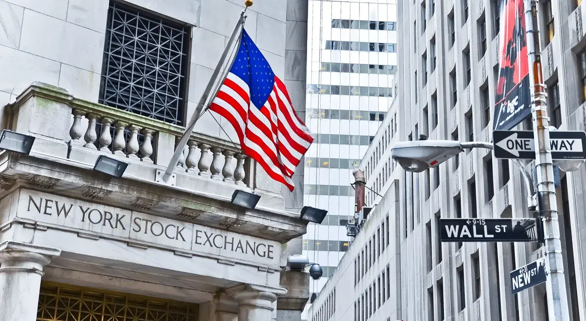 Wall Street: Ήρεμο φινάλε στο καλύτερο τρίμηνο της τελευταίας εξαετίας