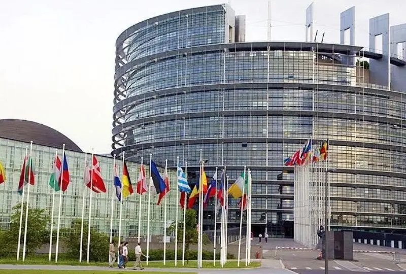 ΕΕ: Περικοπές άνω των 100 δισ. ευρώ στον νέο προϋπολογισμό φέρνουν σύγκρουση για αγροτικές επιδοτήσεις και συνοχή