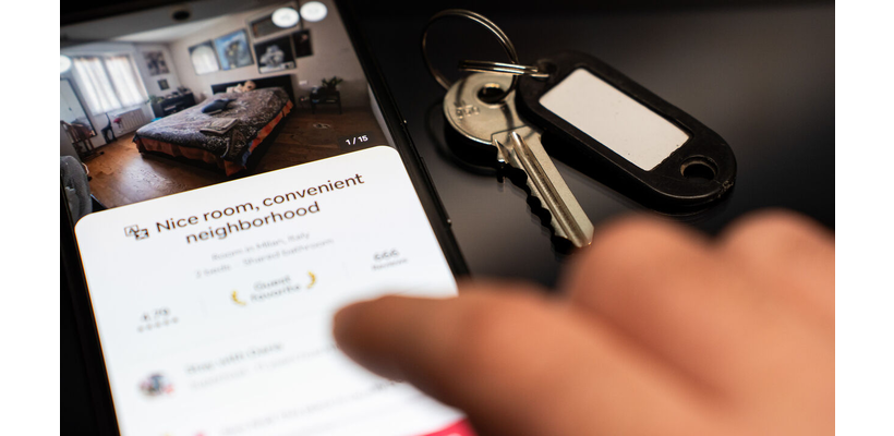 Η ΕΕ βάζει «φρένο» στα airbnb σε τουριστικούς προορισμούς
