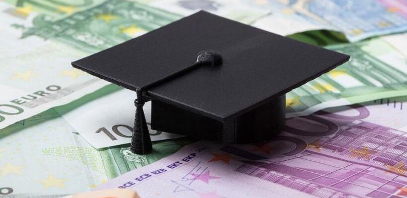 Προσφέρουν υποτροφία ύψους €27.000 για φοίτηση στο Κολλέγιο της Ευρώπης