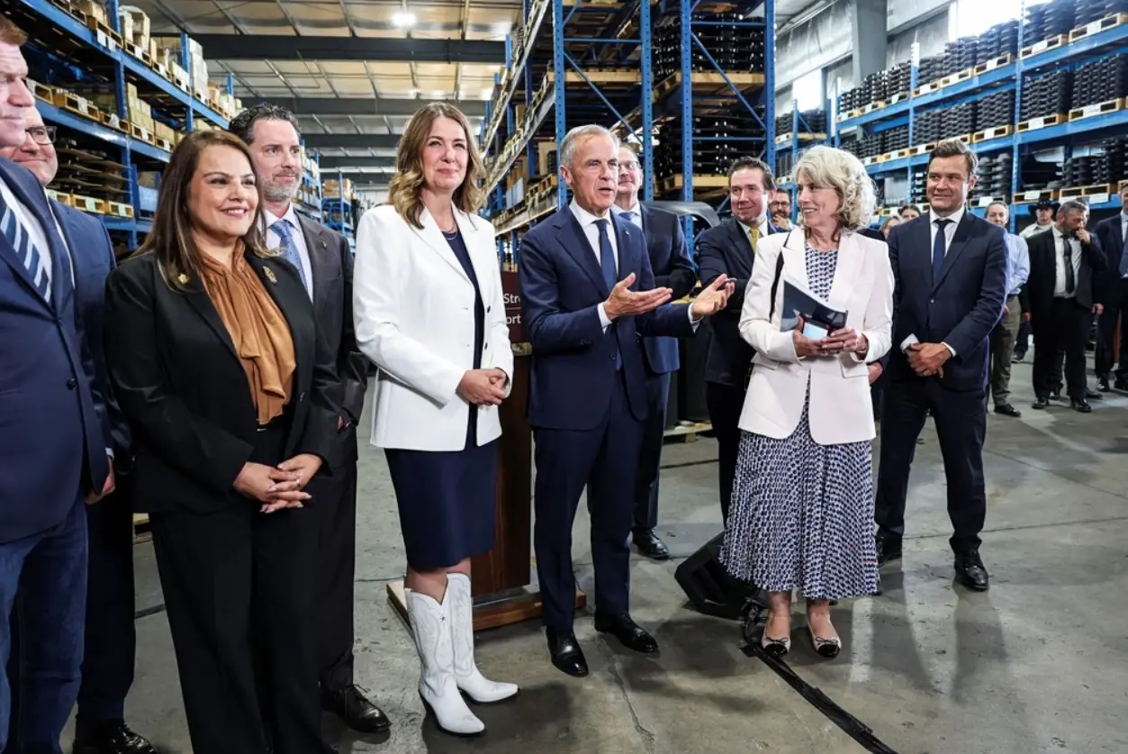 Καναδάς: Σχεδιάζει νέο πετρελαιαγωγό με στόχο την απεξάρτηση από ΗΠΑ