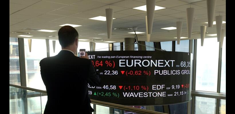 Ευρωπαϊκά χρηματιστήρια: Ήπια άνοδος εν μέσω των απειλών Τραμπ για δασμούς – Ισχυρές απώλειες στις αυτοκινητοβιομηχανίες