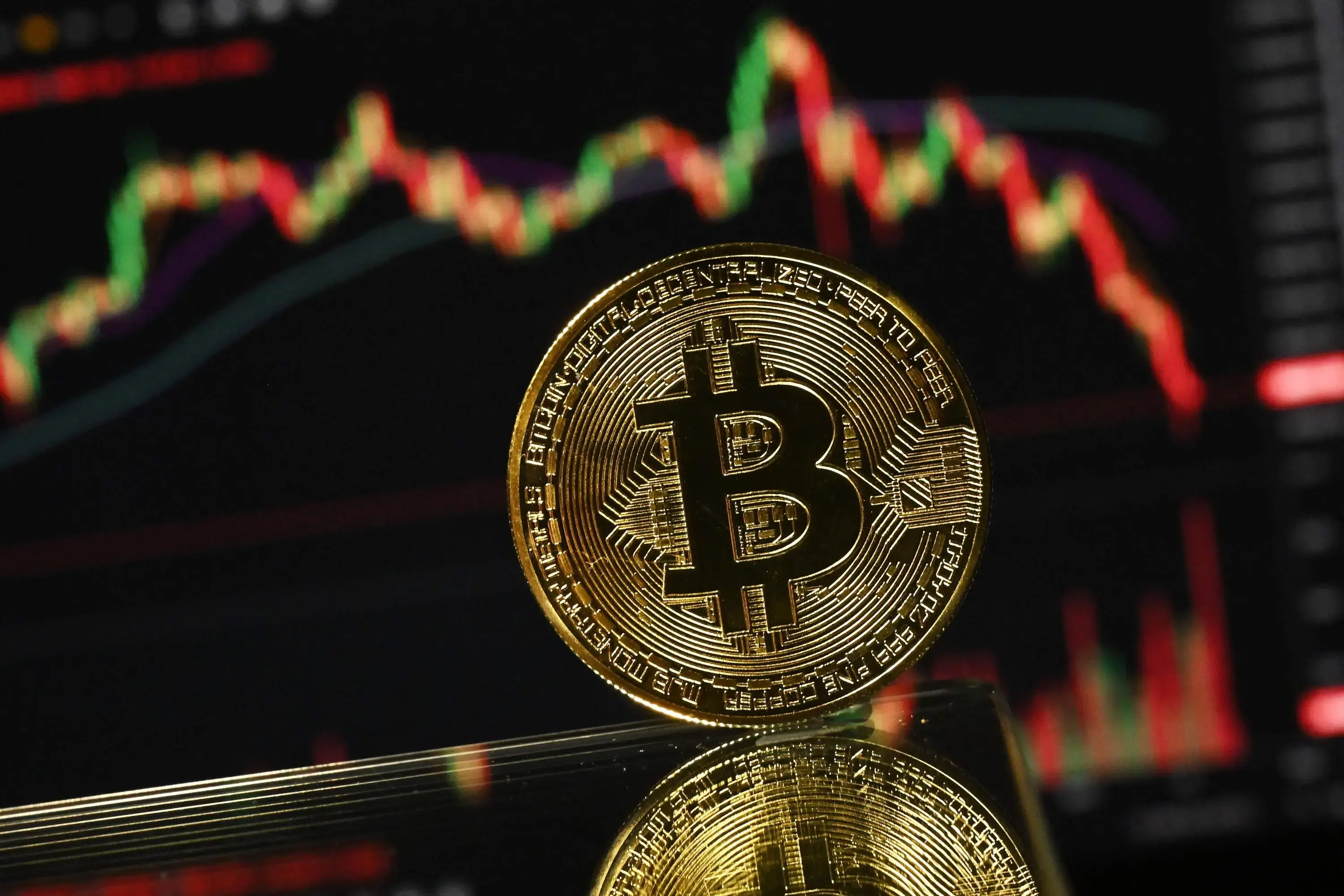 Bitcoin: Υψηλό τριμήνου στα 80.000 δολάρια