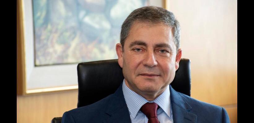 Μεταβάσεις και Υπερβάσεις