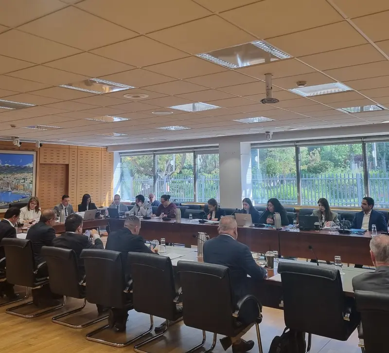 Εμπιστεύματα: Προβληματισμός για υποχρεώσεις έναντι πιστωτών και Φόρου από την πρόταση νόμου που εξετάζει η Βουλή