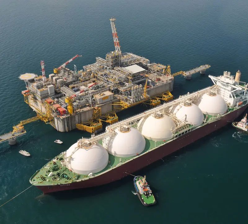 Φυσικό αέριο: Η παγκόσμια αγορά LNG σε κρίση μετά το πλήγμα στο Κατάρ και το κλείσιμο του Ορμούζ