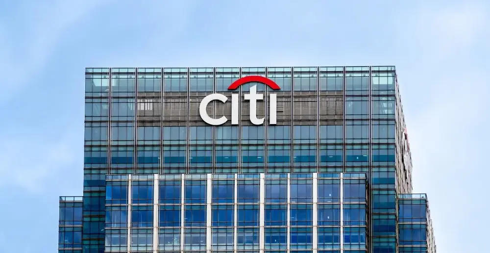 Η Citigroup μετέφερε για Ιούνιο 2027 την πρόβλεψή της για μείωση επιτοκίων της Fed