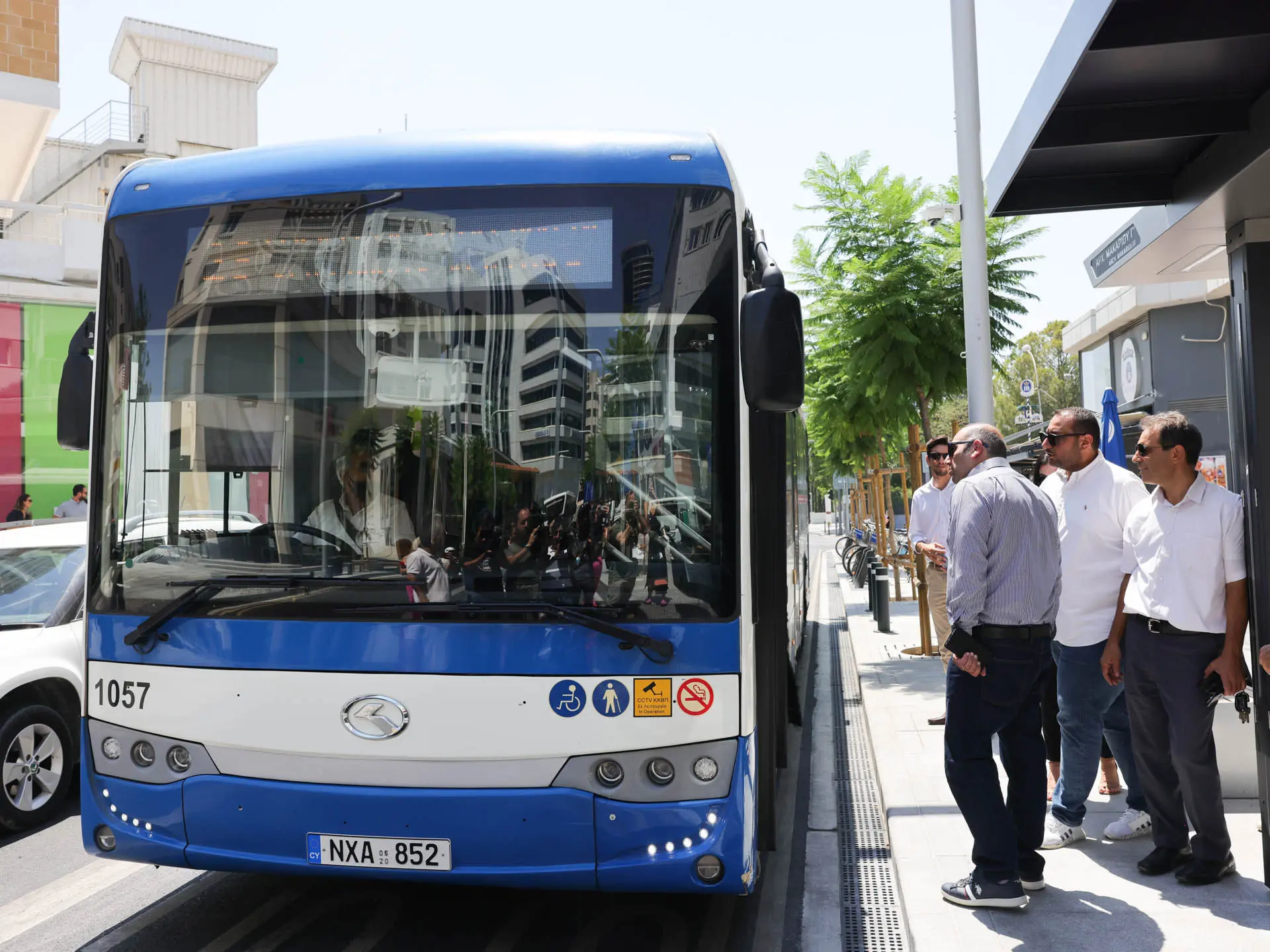 Ξεκινούν απόψε τα μεταμεσονύκτια δρομολόγια του 405