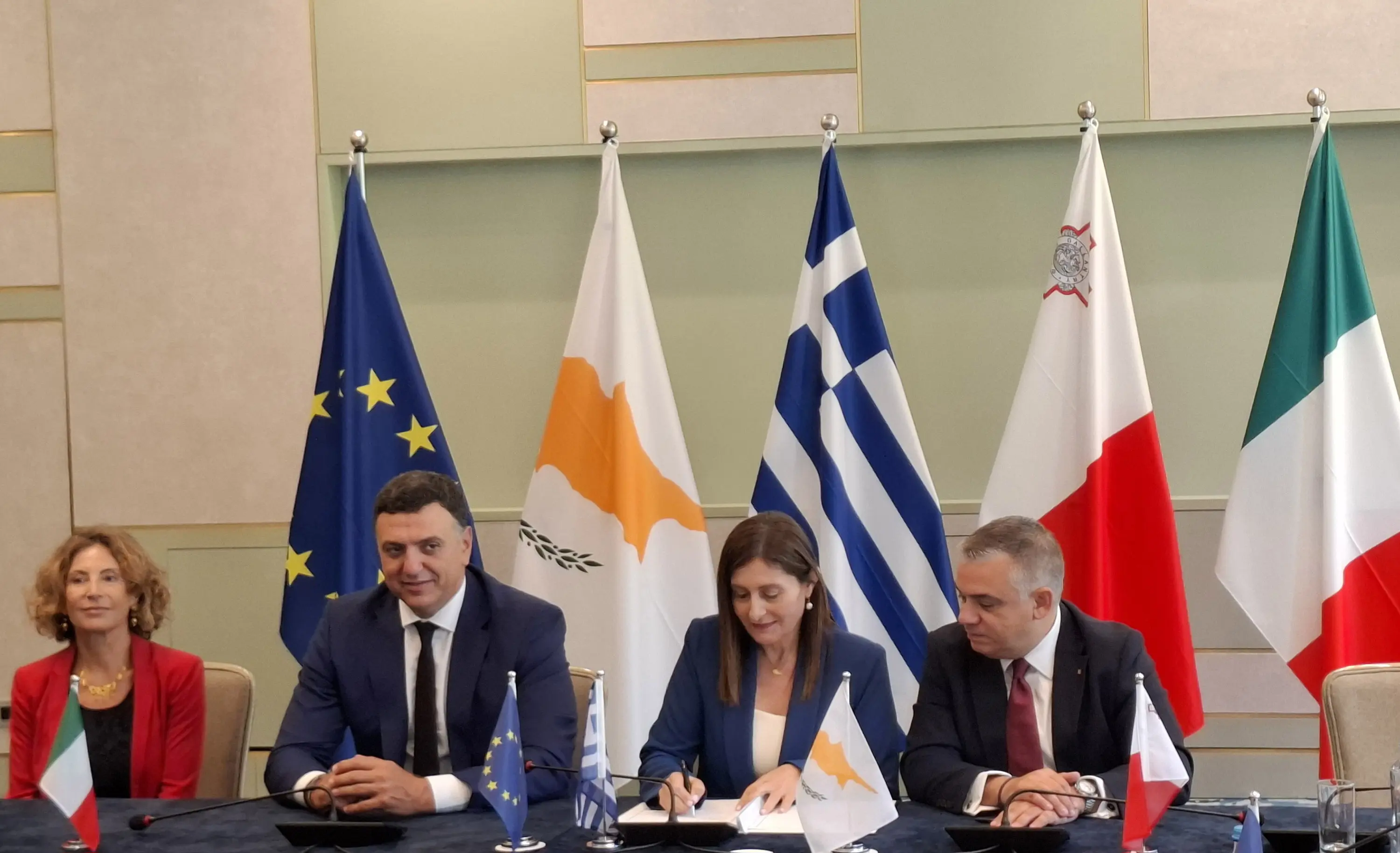 Ναυτιλία: Διακήρυξη για προστασία της ανταγωνιστικότητας του κλάδου υπέγραψαν Κύπρος, Ελλάδα, Μάλτα και Ιταλία
