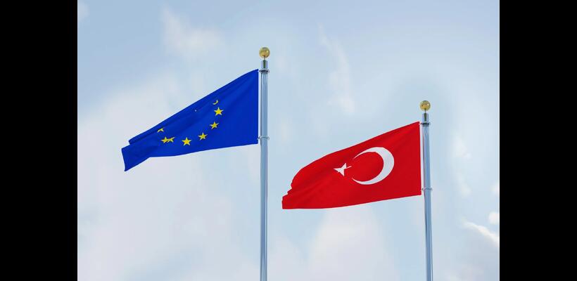 ΕΕ για Τουρκία: Με τον περιορισμό των δικαιωμάτων απομακρύνεται από το ευρωπαϊκό της σχέδιο