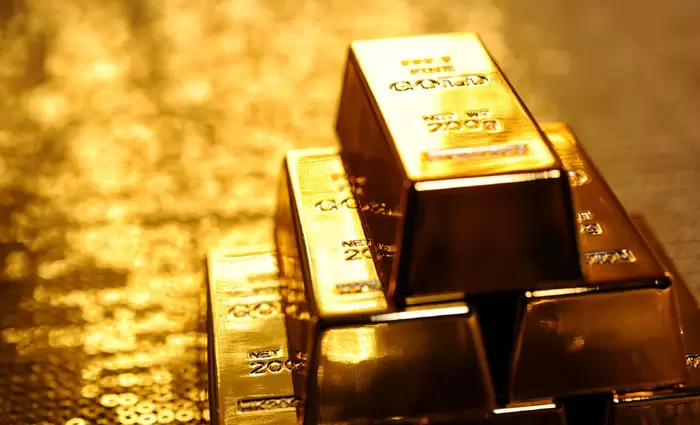 Εκτίναξη της τιμής του χρυσού βλέπουν οι ειδικοί